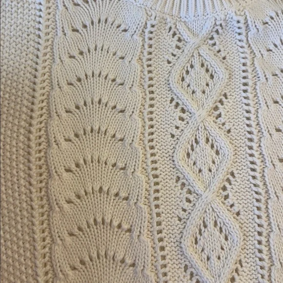 L.L. Bean Signature Knit Sweater - Cream, sz M - Picture 3 of 10